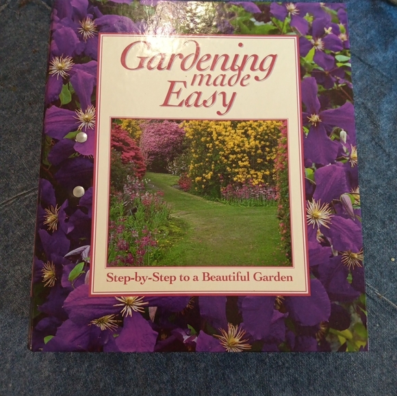 Gardening book - Picture 2 of 4